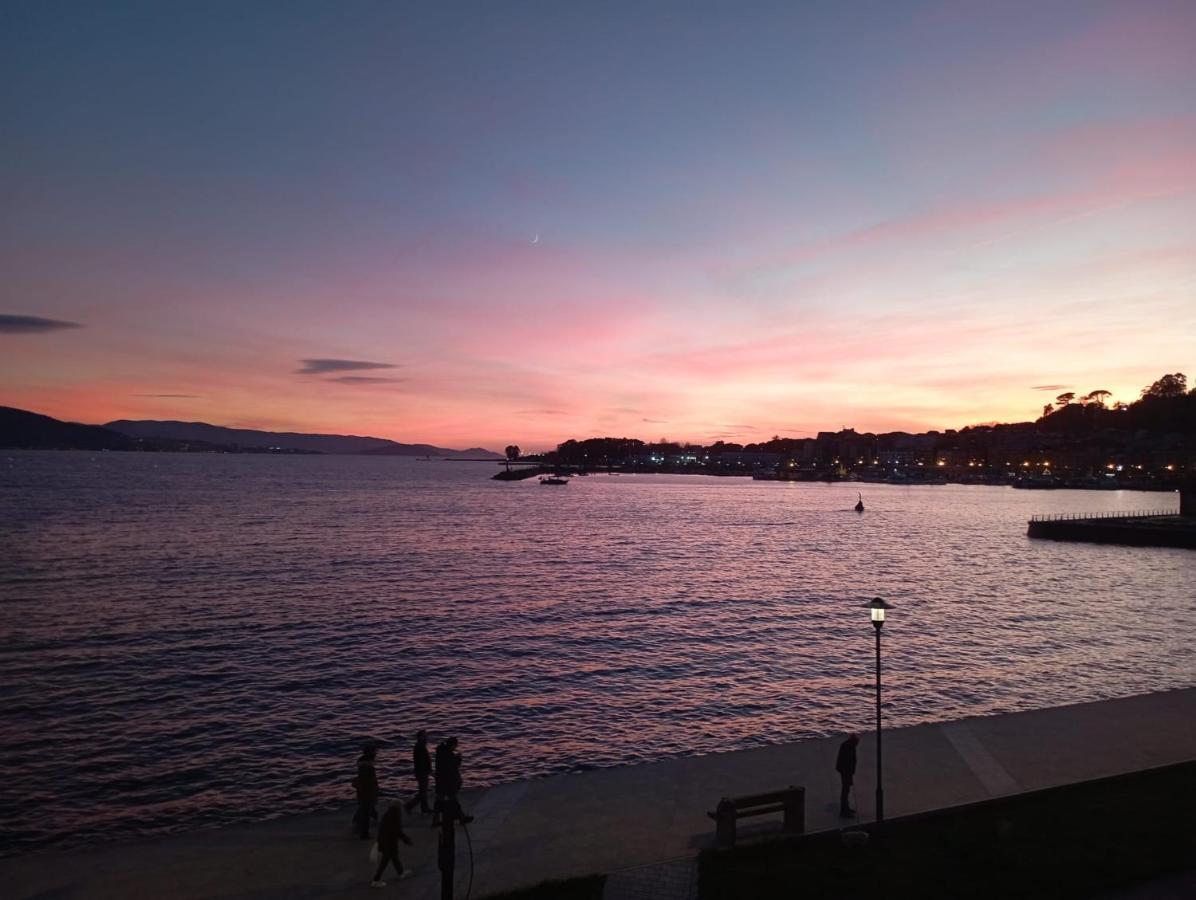 Pura Playa - Cangas Do Morrazo - Primera Linea De Playa - Rias Baixas - Galicia Eksteriør billede